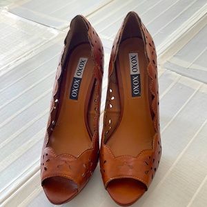 XOXO tan 5 inch heels with cut out design
